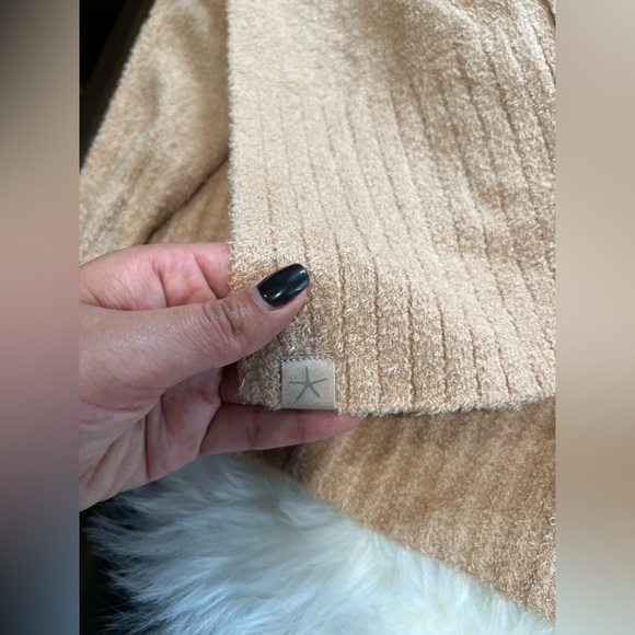 Barefoot Dreams CozyChic Lite Half Zip Pullover Tunic biscotti color - Picture 8 of 9